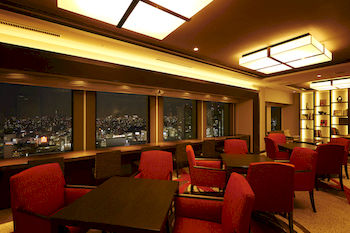 Executive Lounge